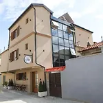 Livi Hotel Korce