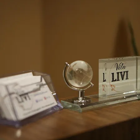 Livi Отель *